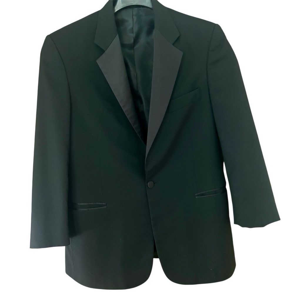Men’s Black Wool Tuxedo Jacket 40S | Satin Peak Lapel | Budget Formal / Flaws
